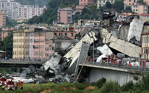 Gênes / Italie : Le pont Morandi s’effondre