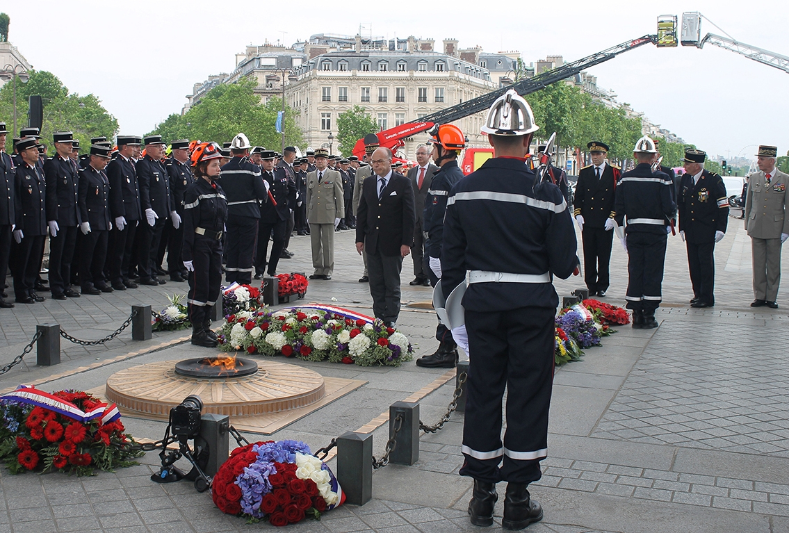 Cérémonie d'hommage journée nationale sapeurs-pompiers